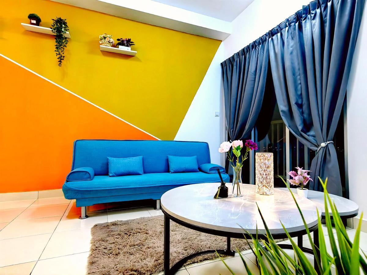 Alanis Residence 7 Pax @ Sepang Klia Kota Warisan Екстер'єр фото